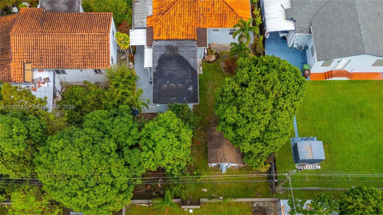 116 E 59 , Hialeah, FL 33013 Photo