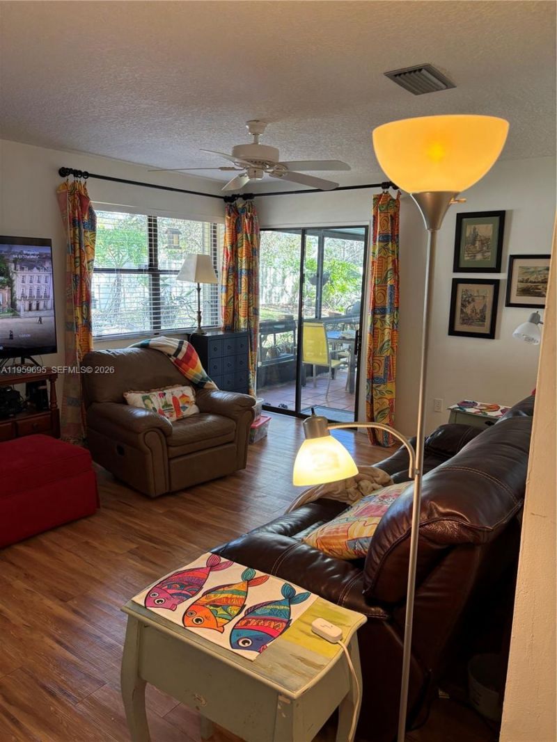 159 Pinto Palm Ct, Royal Palm Beach, FL 33411 Photo