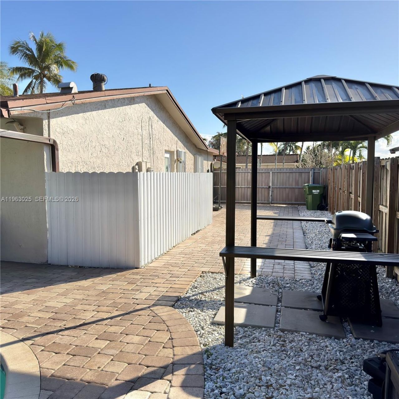 820 NW 91st Ave, Pembroke Pines, FL 33024 Photo