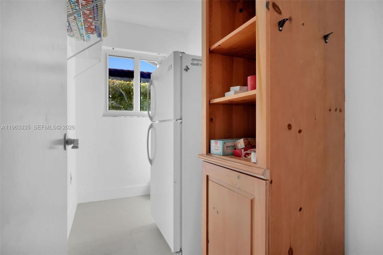 11472 SW 28th Ter, Miami, FL 33165 Photo