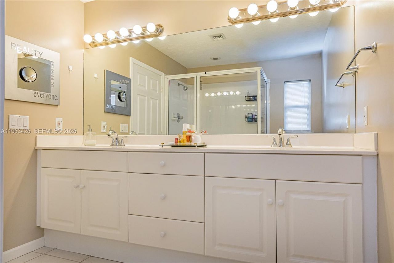 1651 Hawthorne Pl, Wellington, FL 33414 Photo