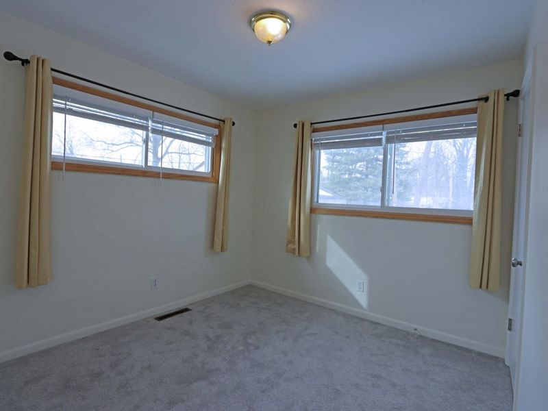 1242 Acton Road, Columbus, OH 43224 Photo 14