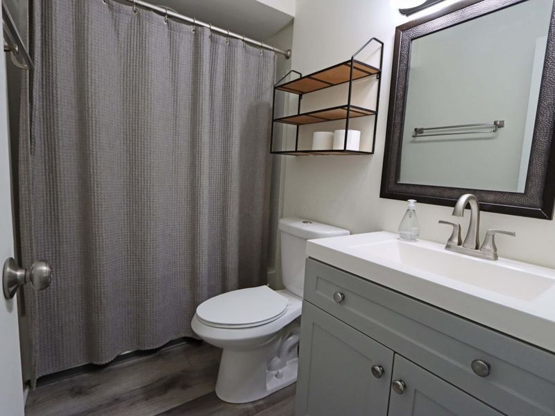 1242 Acton Road, Columbus, OH 43224 Photo 17