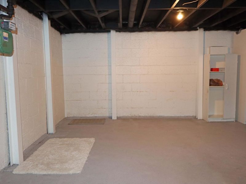 1242 Acton Road, Columbus, OH 43224 Photo 23