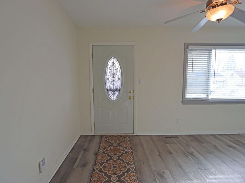 1242 Acton Road, Columbus, OH 43224 Photo 5