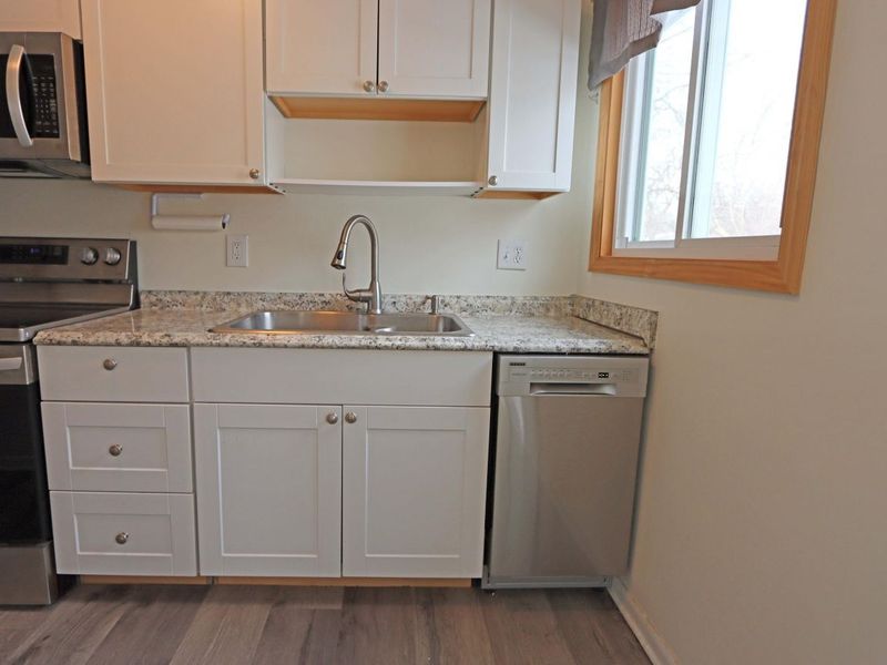 1242 Acton Road, Columbus, OH 43224 Photo 7