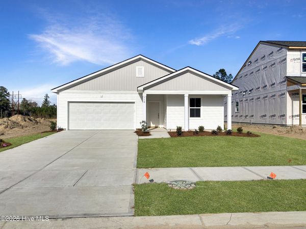 710 Tahoe Ridge Drive SE, Leland, NC 28451