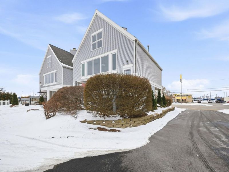 1630 Waters Edge Drive, Port Clinton, OH 43452 Photo 42