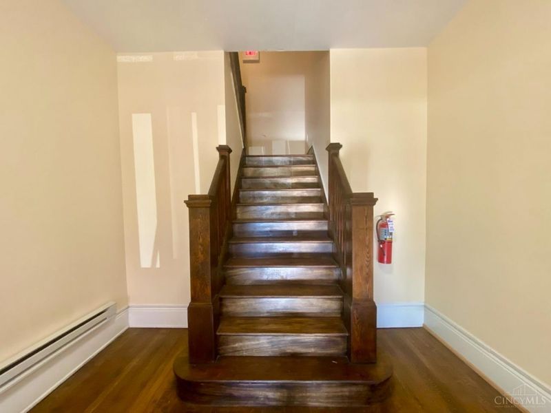 980 Dana Avenue, Cincinnati, OH 45229 Photo 10