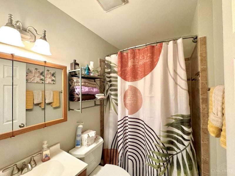 980 Dana Avenue, Cincinnati, OH 45229 Photo 23