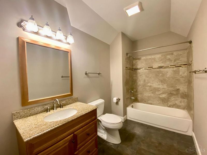 980 Dana Avenue, Cincinnati, OH 45229 Photo 37