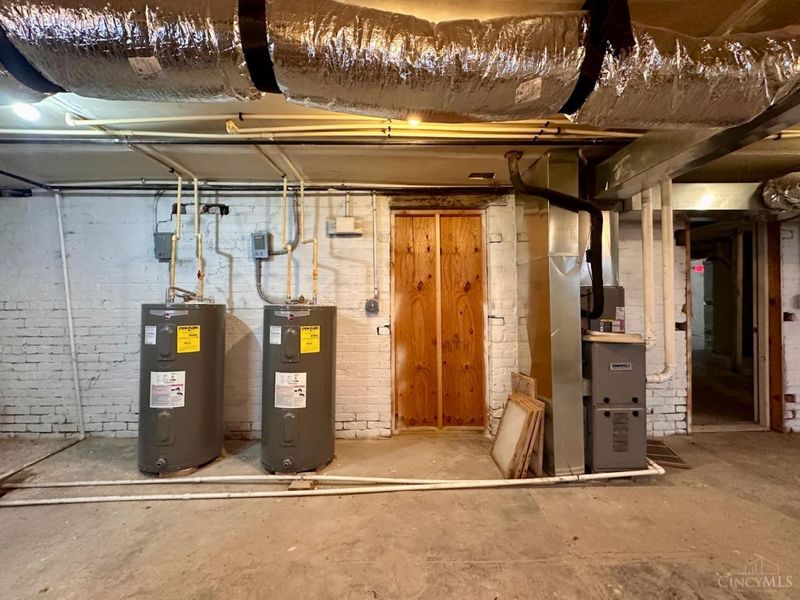 980 Dana Avenue, Cincinnati, OH 45229 Photo 42