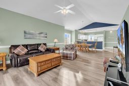 4878 Dahlia Ct. photo 4