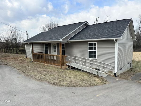 719 Parsonage Road, White Pine, TN 37890