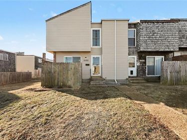 11253 Calico Drive, Kansas City, MO 64137