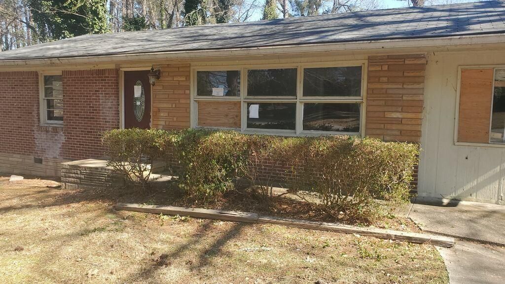 5177 White Boulevard Sw, Mableton, GA 30126 Main Photo