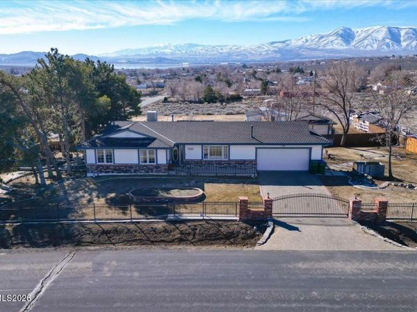 11890 Heartpine Street, Reno, NV 89506