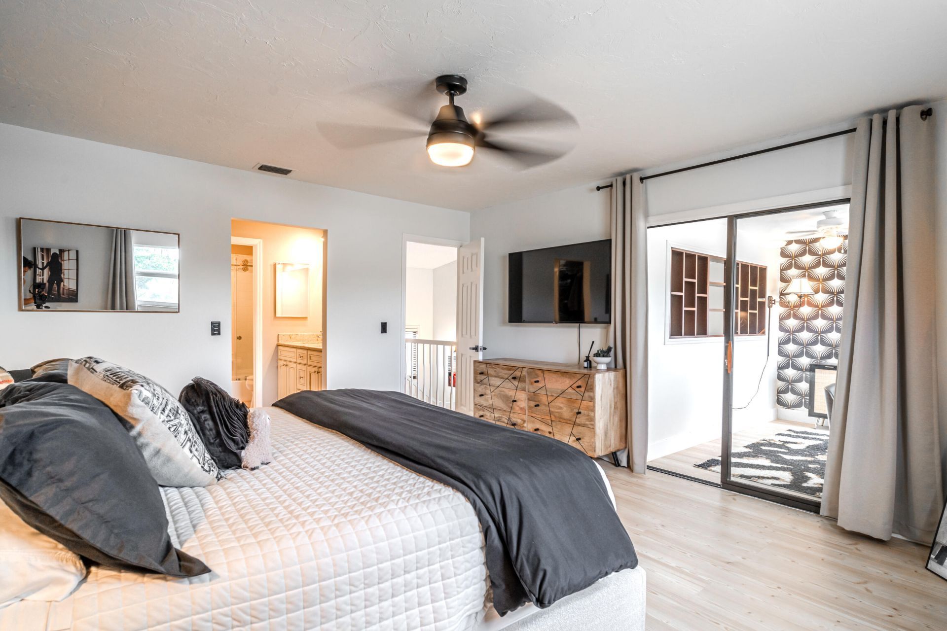 8016 Edgemere Lane, Palm Beach Gardens, FL 33410 Photo