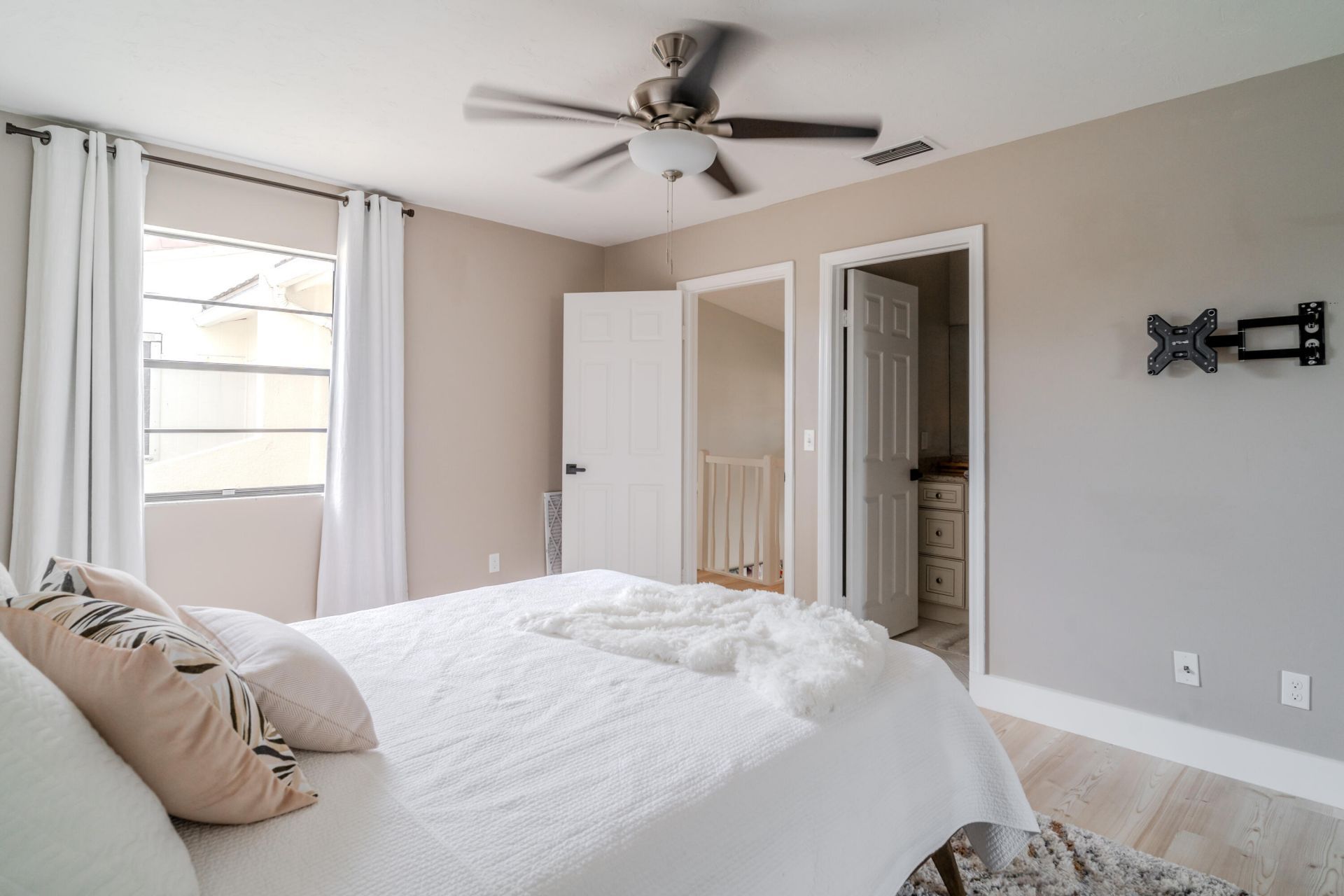 8016 Edgemere Lane, Palm Beach Gardens, FL 33410 Photo