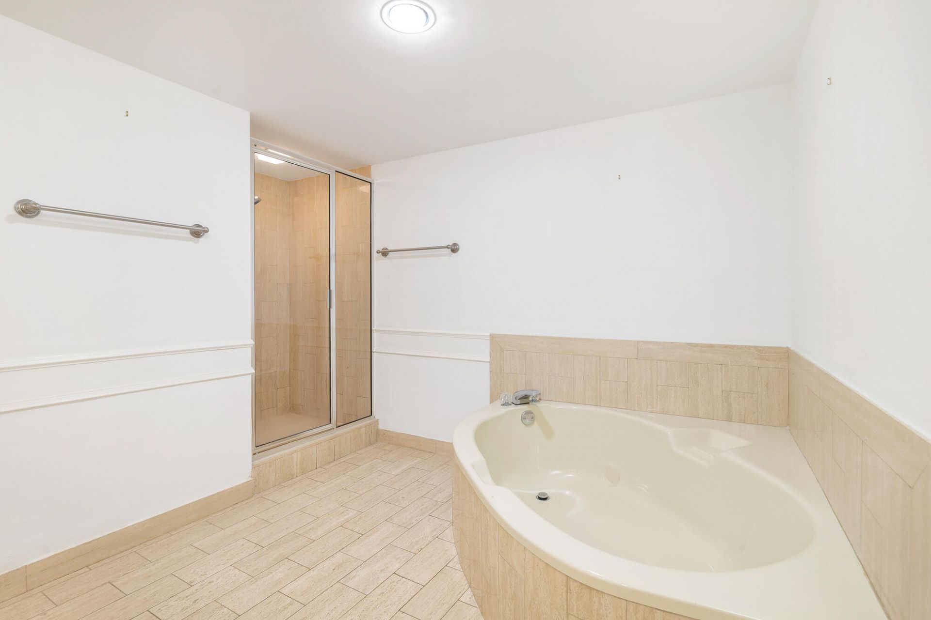 525 S Flagler Drive, Unit 9b, West Palm Beach, FL 33401 Photo