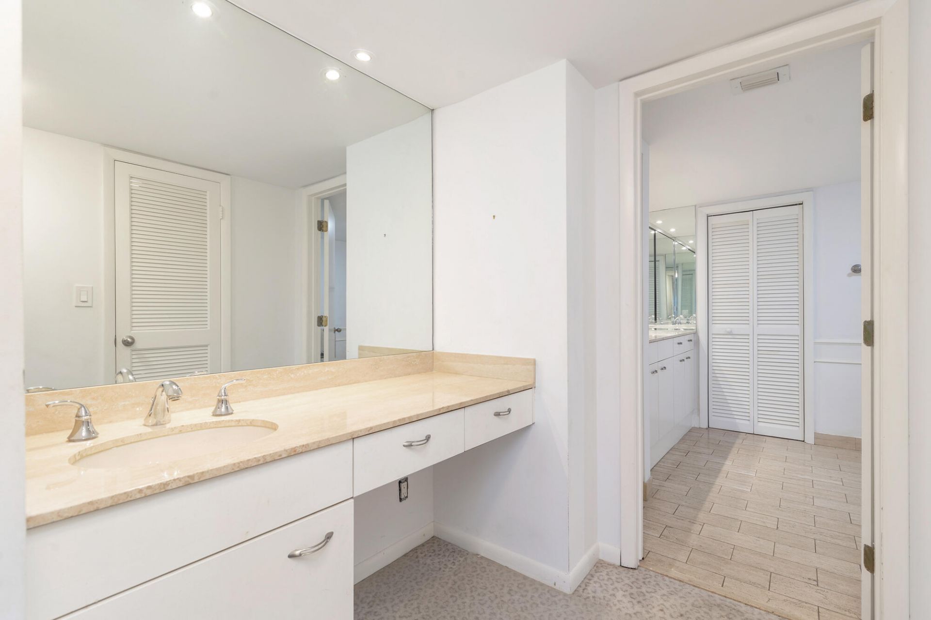 525 S Flagler Drive, Unit 9b, West Palm Beach, FL 33401 Photo