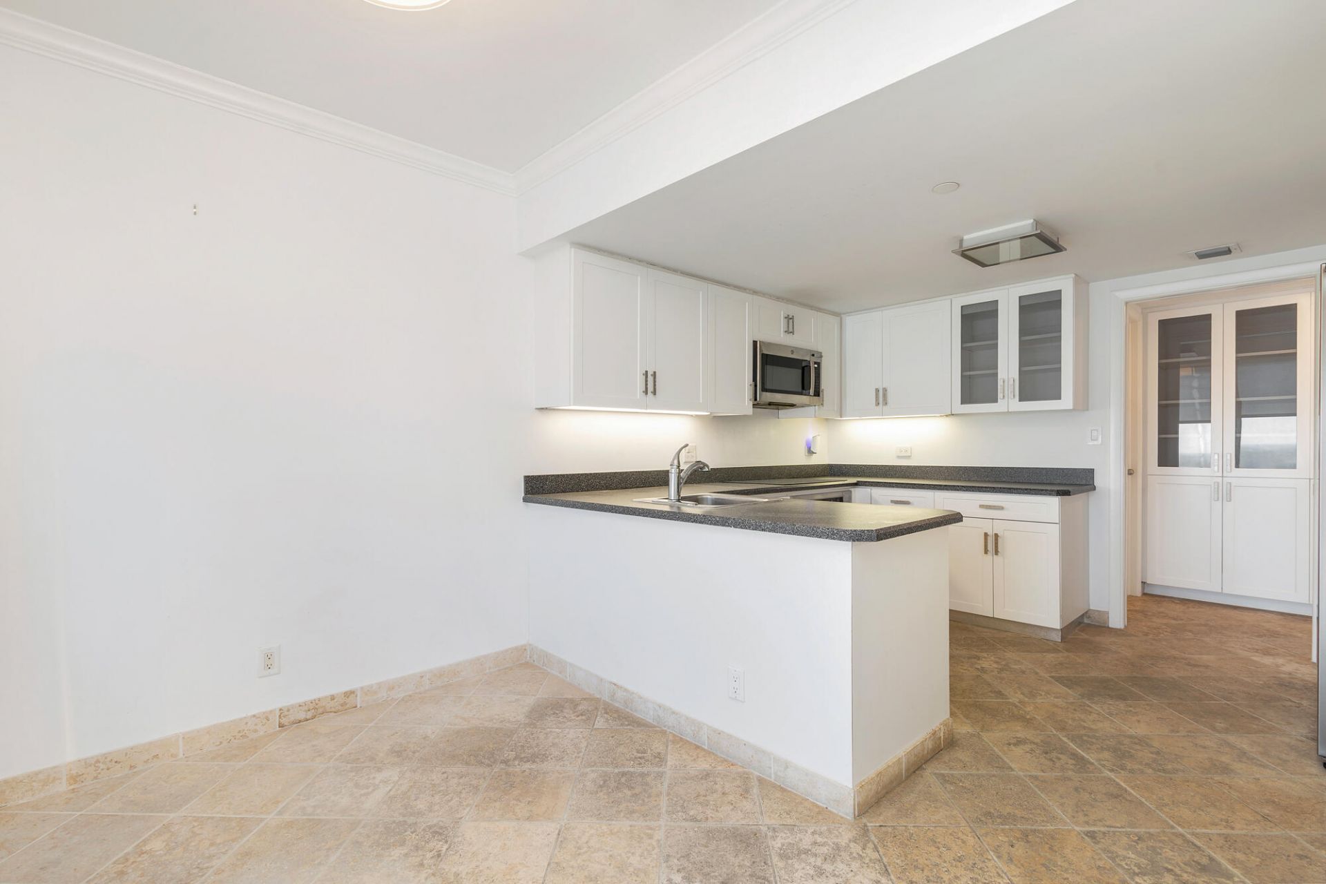 525 S Flagler Drive, Unit 9b, West Palm Beach, FL 33401 Photo
