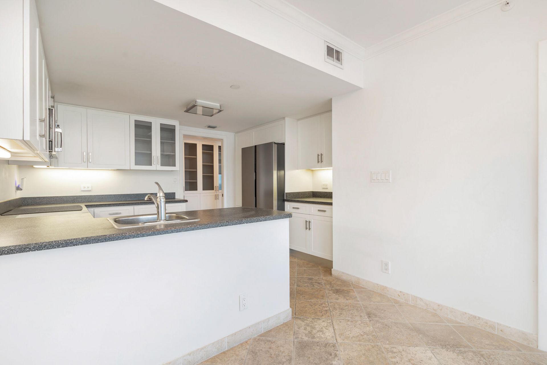 525 S Flagler Drive, Unit 9b, West Palm Beach, FL 33401 Photo