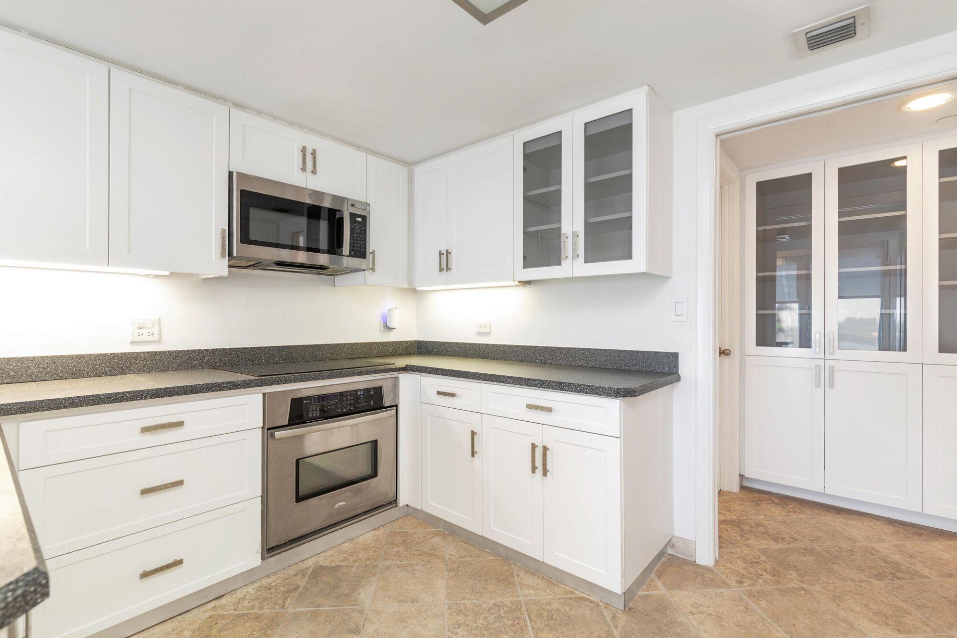 525 S Flagler Drive, Unit 9b, West Palm Beach, FL 33401 Photo