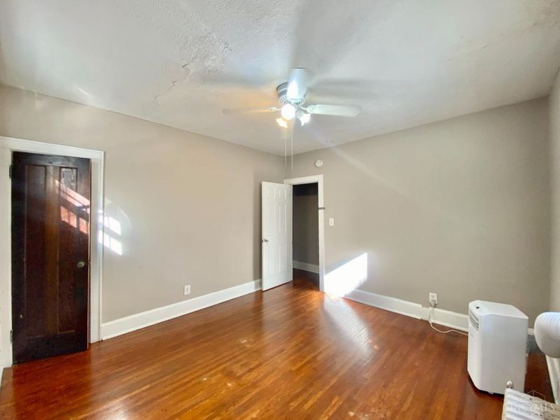 1025 Dana Avenue, Cincinnati, OH 45229 Photo 24