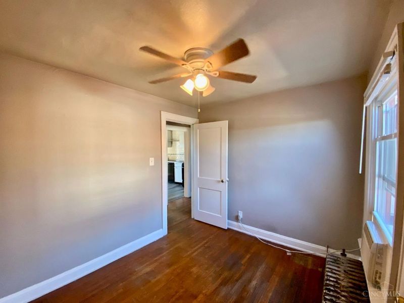 1025 Dana Avenue, Cincinnati, OH 45229 Photo 27
