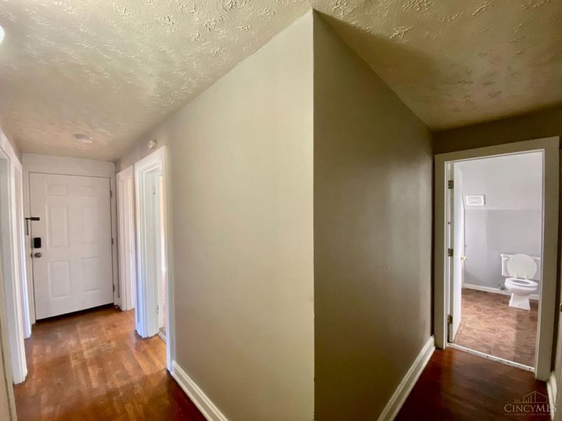 1025 Dana Avenue, Cincinnati, OH 45229 Photo 40