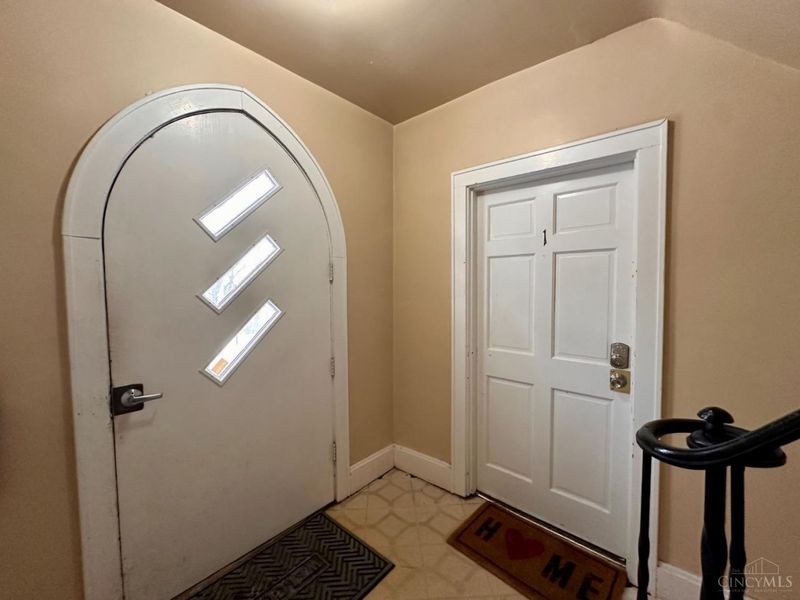 1025 Dana Avenue, Cincinnati, OH 45229 Photo 7