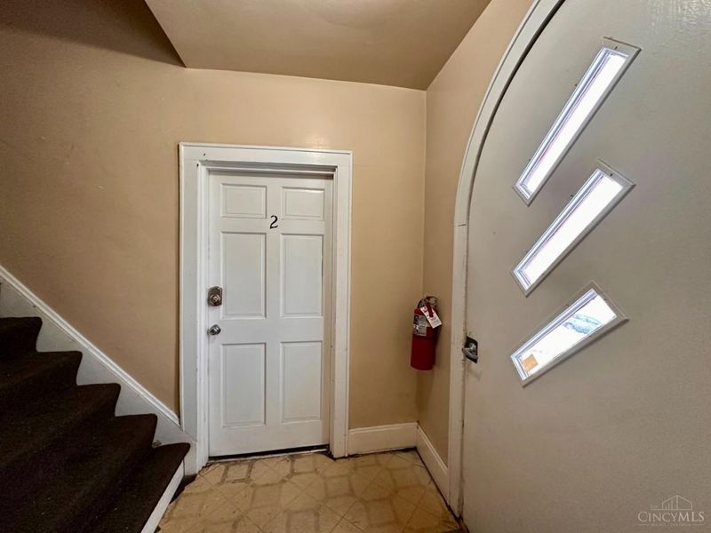 1025 Dana Avenue, Cincinnati, OH 45229 Photo 8
