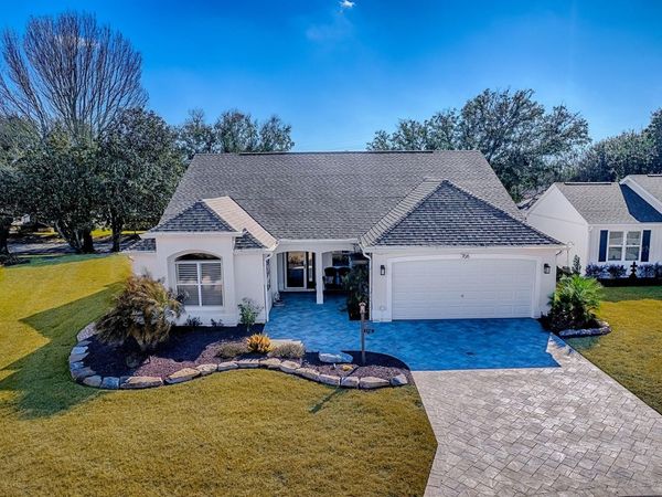 706 RIVERA ROAD, LADY LAKE, FL 32159