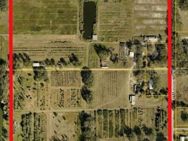 3201 N MARYLAND AVENUE, PLANT CITY, FL 33565