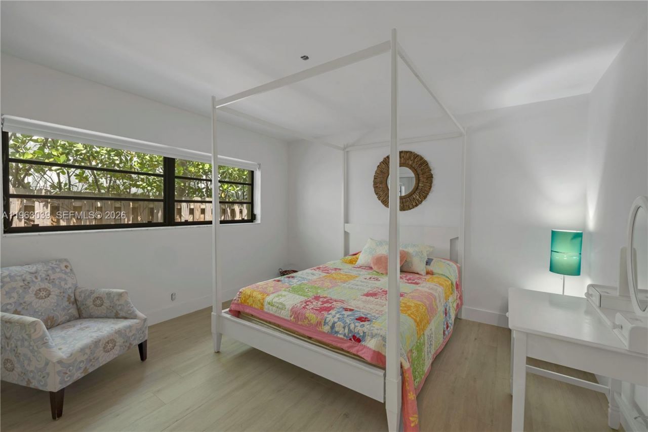 1405 Stillwater Dr , Miami Beach, FL 33141 Photo