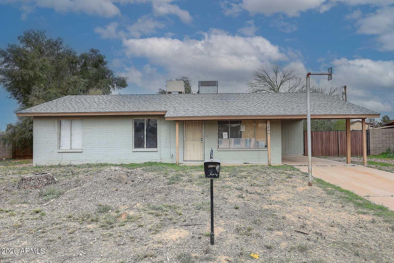 7846 W Vermont Avenue, Glendale, AZ 85303 Main Photo
