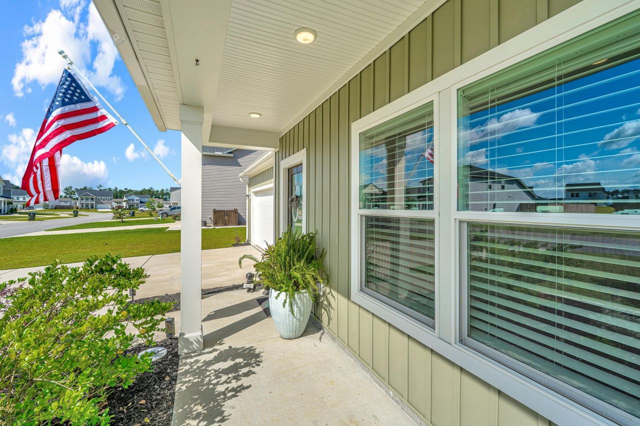 119 Lucca Drive Photo 2