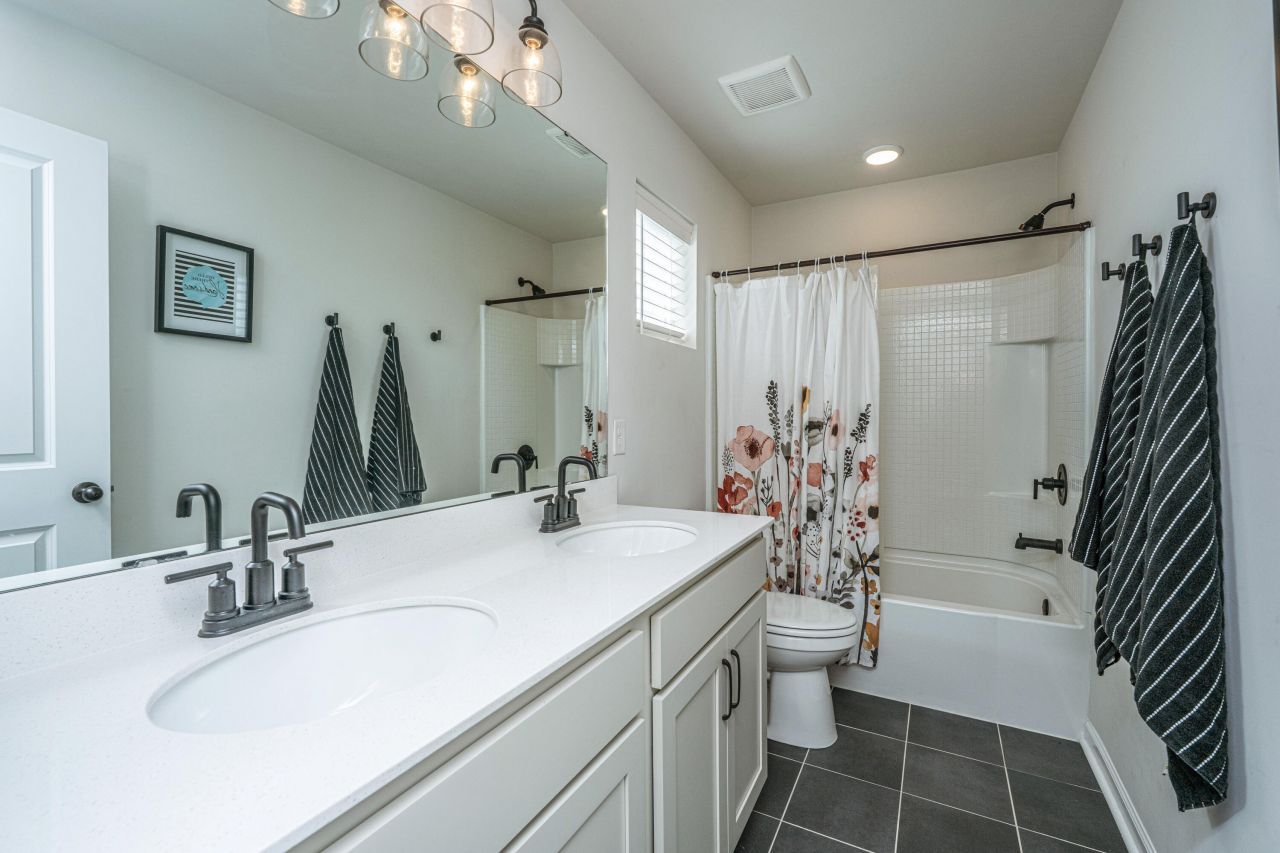 119 Lucca Drive Photo 31