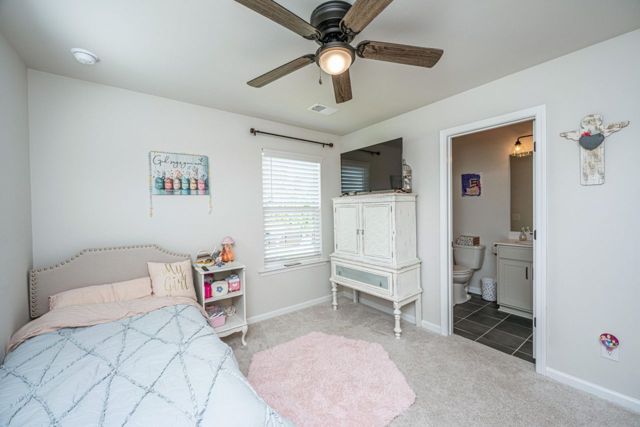 119 Lucca Drive Photo 33