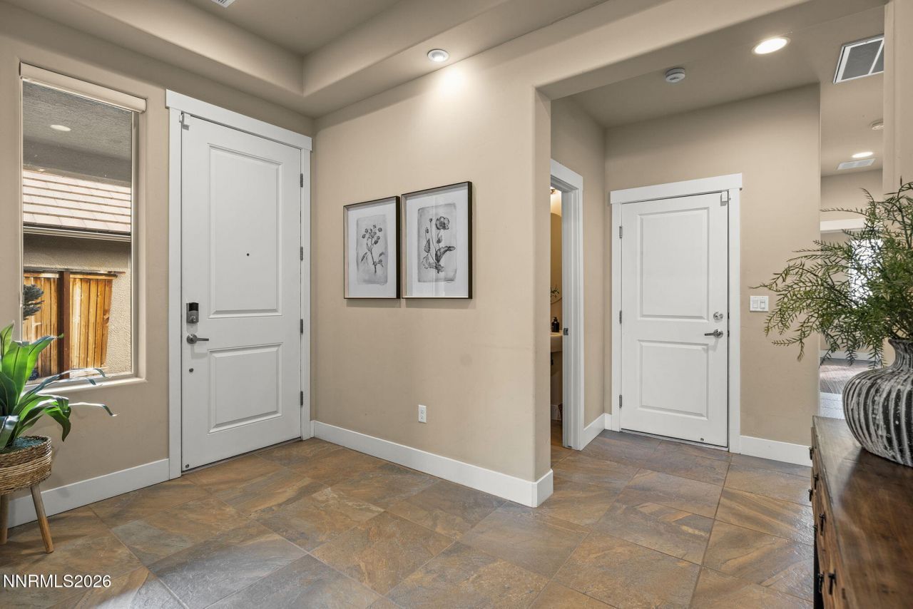 1475 Waterloo Drive, Reno, NV 89509 Photo