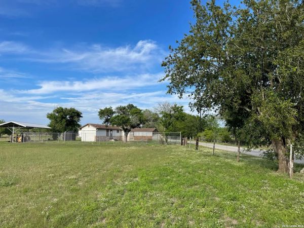 119 County Road, Alice, TX 78332