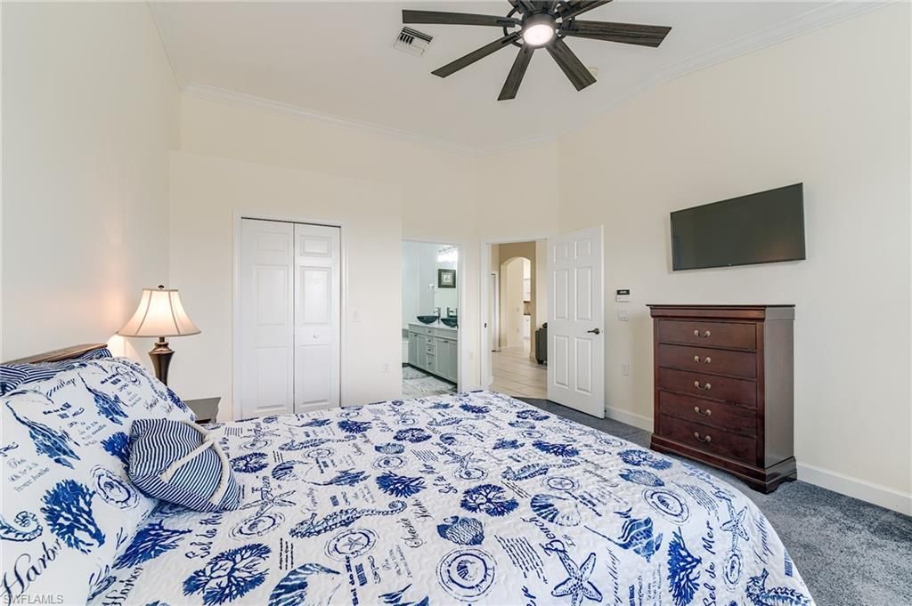 3000 Meandering Way, Unit 201, Fort Myers, FL 33905 Photo