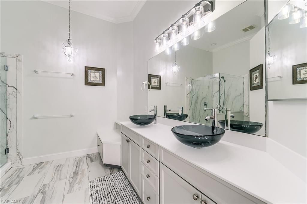 3000 Meandering Way, Unit 201, Fort Myers, FL 33905 Photo