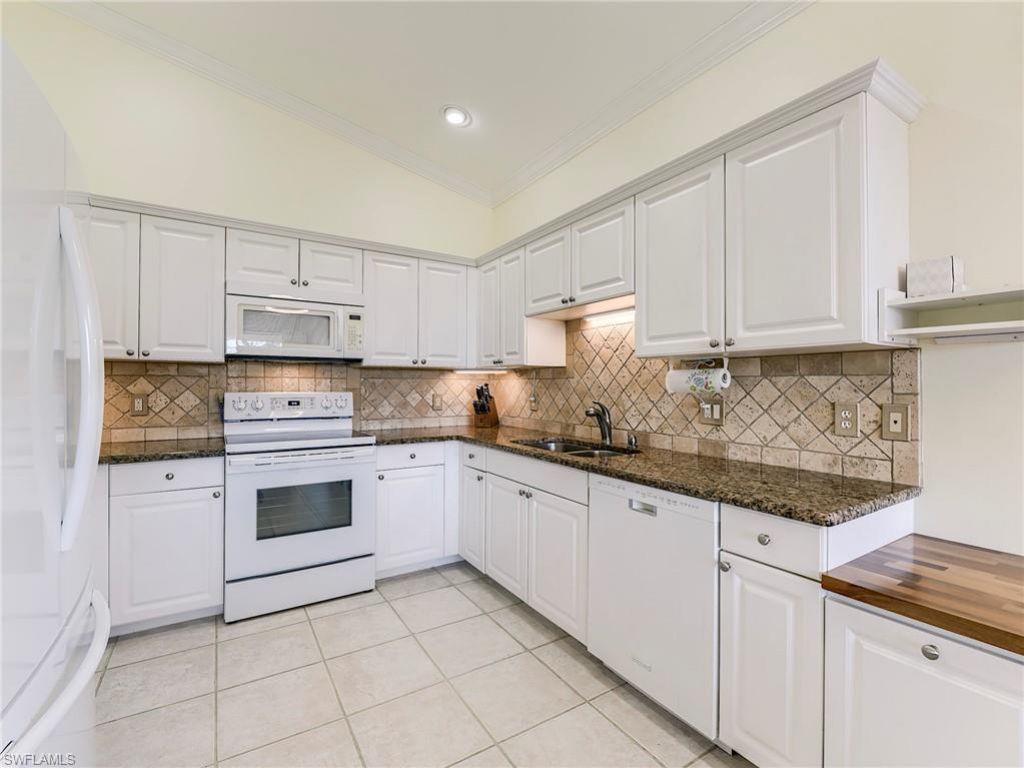 3000 Meandering Way, Unit 201, Fort Myers, FL 33905 Photo