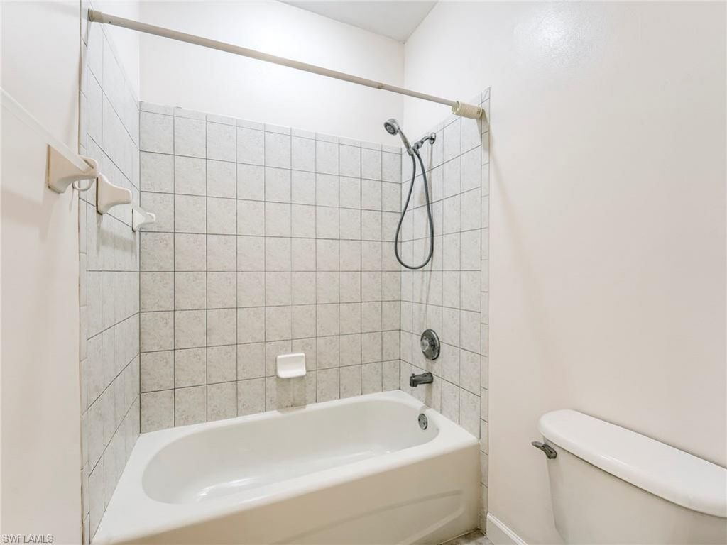 3000 Meandering Way, Unit 201, Fort Myers, FL 33905 Photo