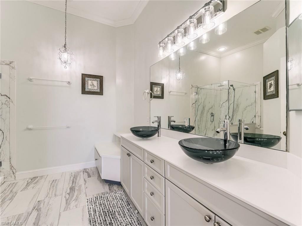 3000 Meandering Way, Unit 201, Fort Myers, FL 33905 Photo