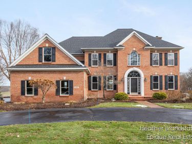 2488 Fairway Winds Court NE, Ada, MI 49301