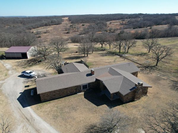 9520 N 160 Road, Other, OK 00000