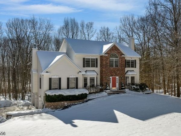 10 Mount Pleasant Rd, Sparta, NJ 07871